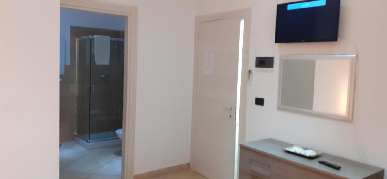 Da Rocco B&B Sant Isidoro  Zewnętrze zdjęcie