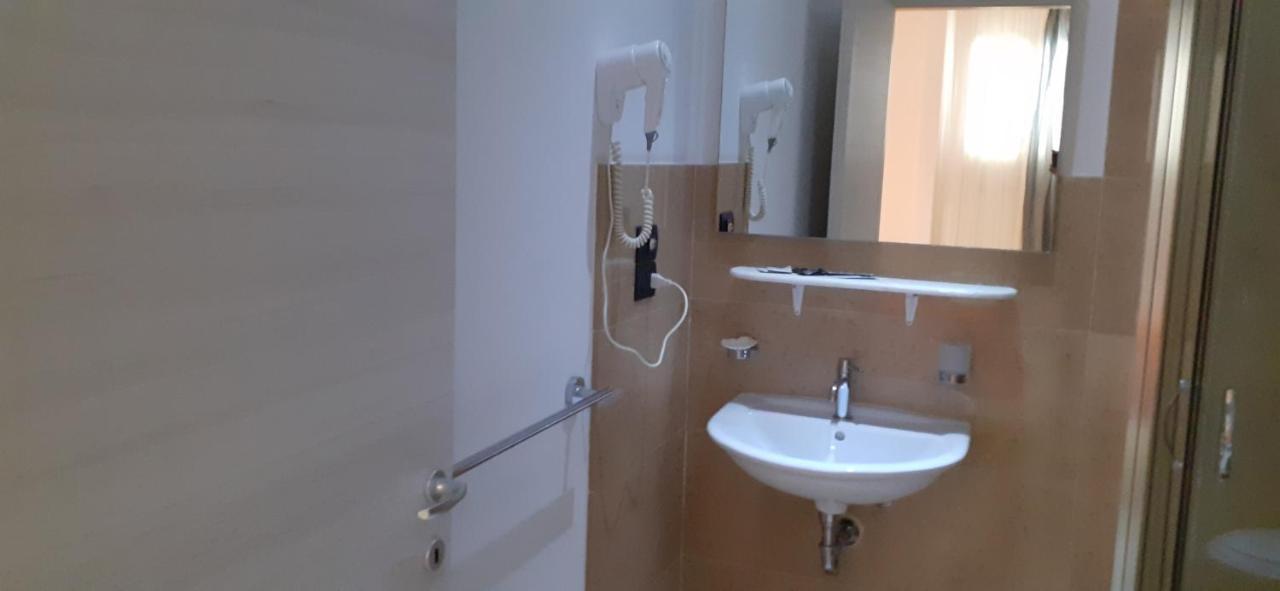 Da Rocco B&B Sant Isidoro  Zewnętrze zdjęcie