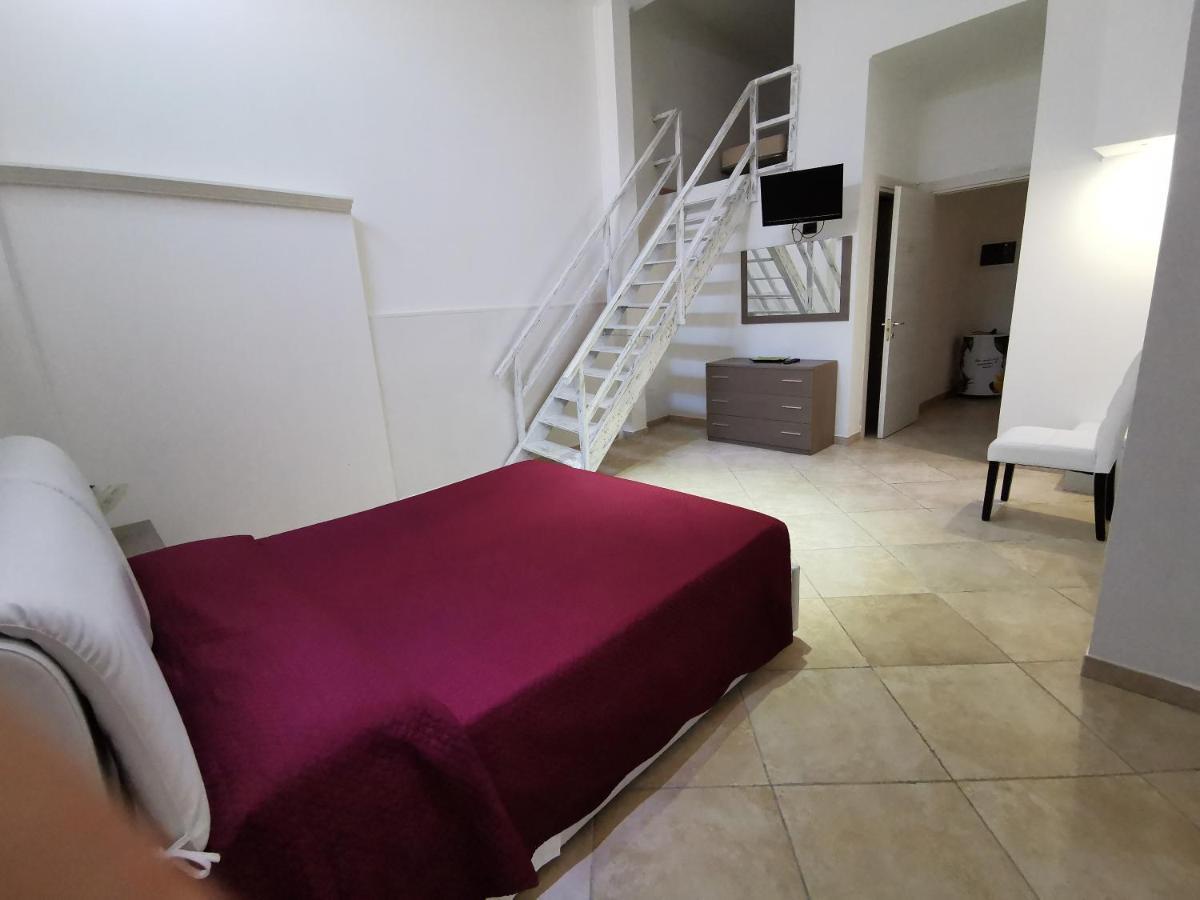Da Rocco B&B Sant Isidoro  Zewnętrze zdjęcie