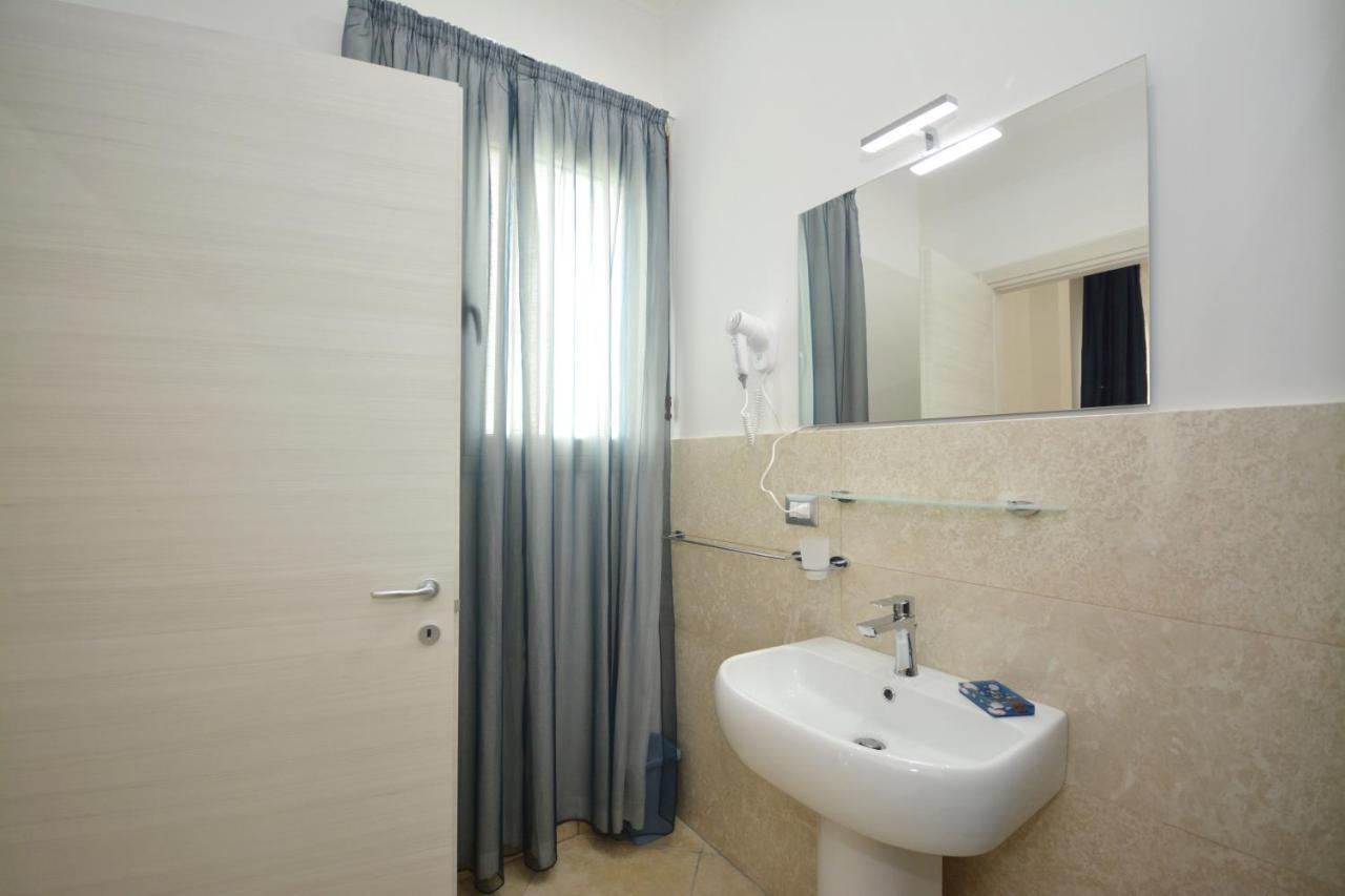 Da Rocco B&B Sant Isidoro  Zewnętrze zdjęcie